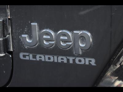 2022 Jeep Gladiator Willys - Photo 56 - Mesa, AZ 85201