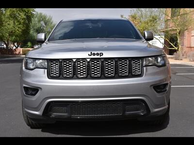 2018 Jeep Grand Cherokee Altitude   - Photo 8 - Mesa, AZ 85201