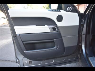 2015 Land Rover Range Rover Sport HSE   - Photo 17 - Mesa, AZ 85201