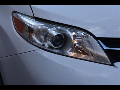 2020 Toyota Sienna LE 8-Passenger   - Photo 43 - Mesa, AZ 85201