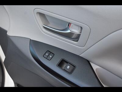 2020 Toyota Sienna LE 8-Passenger   - Photo 34 - Mesa, AZ 85201