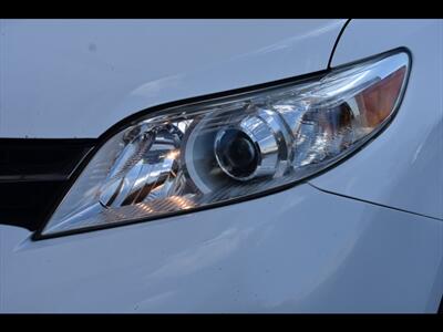 2020 Toyota Sienna LE 8-Passenger   - Photo 45 - Mesa, AZ 85201