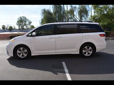 2020 Toyota Sienna LE 8-Passenger   - Photo 4 - Mesa, AZ 85201