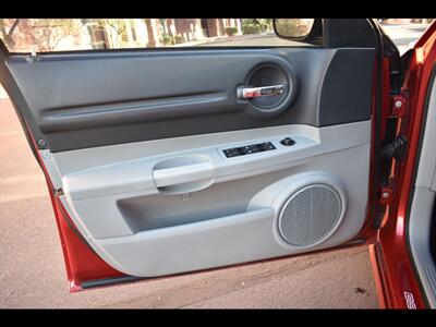 2006 Dodge Magnum SRT-8   - Photo 16 - Mesa, AZ 85201