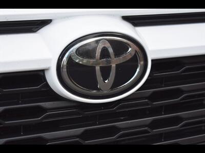 2020 Toyota RAV4 LE   - Photo 43 - Mesa, AZ 85201