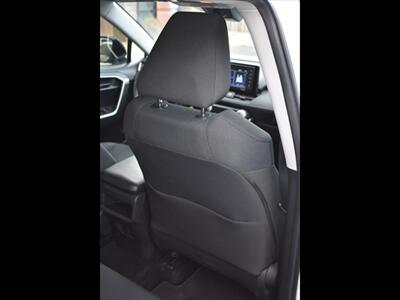 2020 Toyota RAV4 LE   - Photo 26 - Mesa, AZ 85201