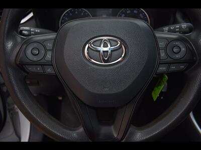 2020 Toyota RAV4 LE   - Photo 14 - Mesa, AZ 85201