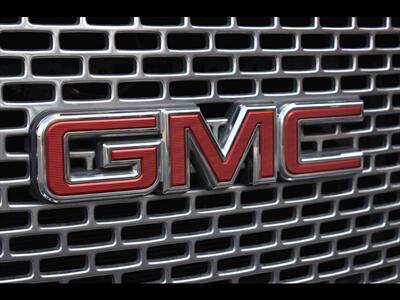 2015 GMC Yukon XL Denali   - Photo 51 - Mesa, AZ 85201