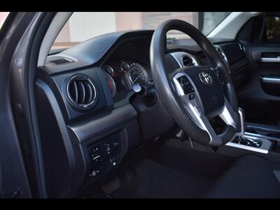 2015 Toyota Tundra SR5 - Photo 13 - Mesa, AZ 85201