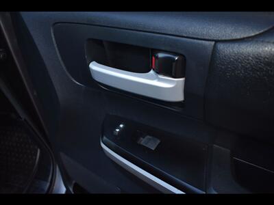 2015 Toyota Tundra SR5 - Photo 34 - Mesa, AZ 85201