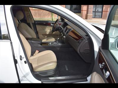 2013 Hyundai Equus Ultimate   - Photo 39 - Mesa, AZ 85201