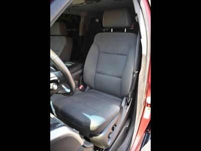 2017 Chevrolet Suburban LS - Photo 16 - Mesa, AZ 85201