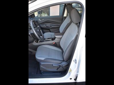2017 Ford Escape S   - Photo 16 - Mesa, AZ 85201