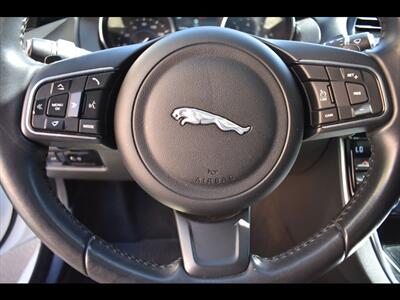 2019 Jaguar XE 30t Premium - Photo 14 - Mesa, AZ 85201