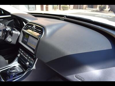 2019 Jaguar XE 30t Premium - Photo 37 - Mesa, AZ 85201