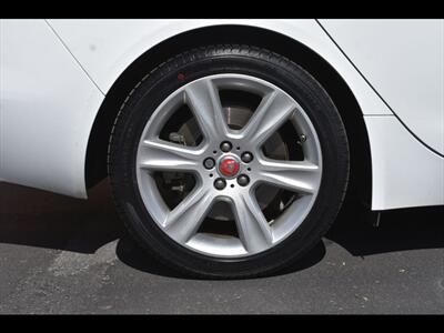 2019 Jaguar XE 30t Premium - Photo 39 - Mesa, AZ 85201