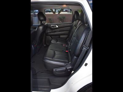 2016 Nissan Pathfinder Platinum - Photo 20 - Mesa, AZ 85201