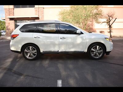 2016 Nissan Pathfinder Platinum SUV