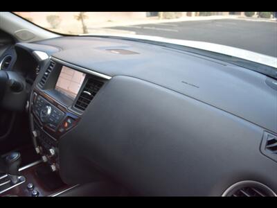 2016 Nissan Pathfinder Platinum - Photo 40 - Mesa, AZ 85201
