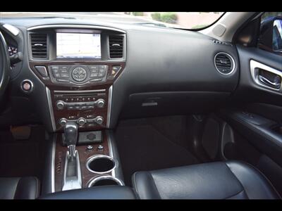 2016 Nissan Pathfinder Platinum - Photo 34 - Mesa, AZ 85201