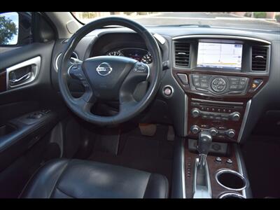 2016 Nissan Pathfinder Platinum - Photo 33 - Mesa, AZ 85201
