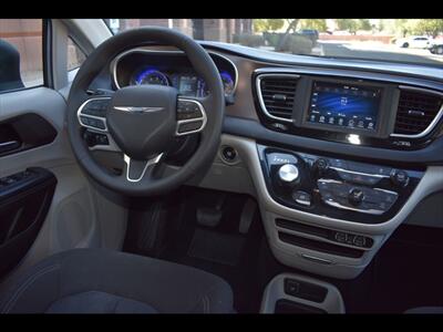 2021 Chrysler Voyager LX - Photo 28 - Mesa, AZ 85201