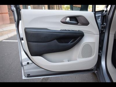 2021 Chrysler Voyager LX - Photo 16 - Mesa, AZ 85201
