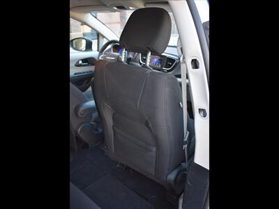 2021 Chrysler Voyager LX - Photo 27 - Mesa, AZ 85201