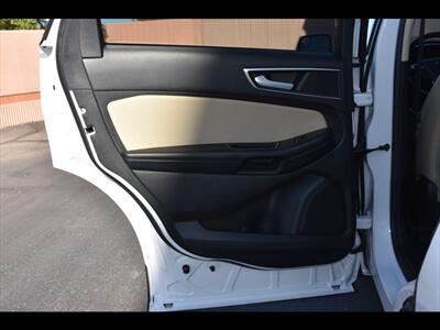 2016 Ford Edge SEL   - Photo 21 - Mesa, AZ 85201