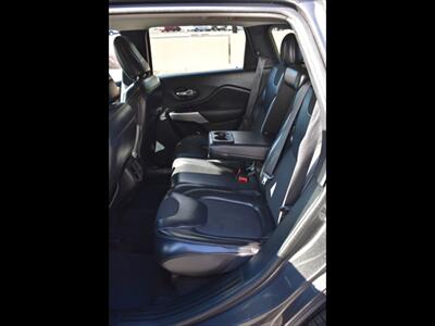 2018 Jeep Cherokee Latitude Plus   - Photo 20 - Mesa, AZ 85201