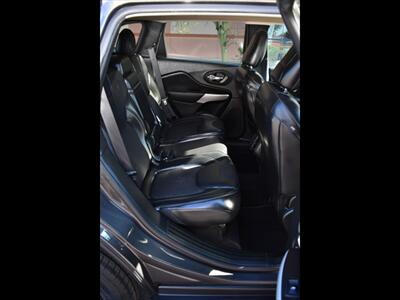 2018 Jeep Cherokee Latitude Plus   - Photo 25 - Mesa, AZ 85201