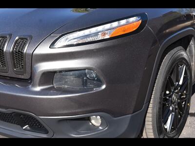 2018 Jeep Cherokee Latitude Plus   - Photo 45 - Mesa, AZ 85201