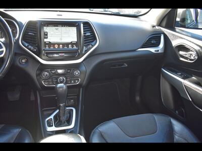 2018 Jeep Cherokee Latitude Plus   - Photo 30 - Mesa, AZ 85201