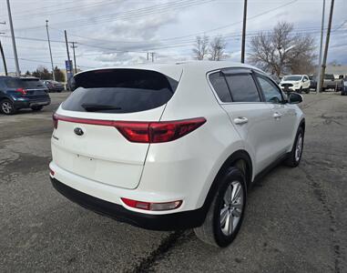 2017 Kia Sportage LX - Photo 10 - Helena, MT 59601