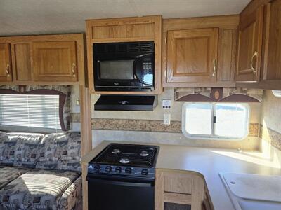 2006 Jayco Pull Trailer 31ft   - Photo 8 - Helena, MT 59601