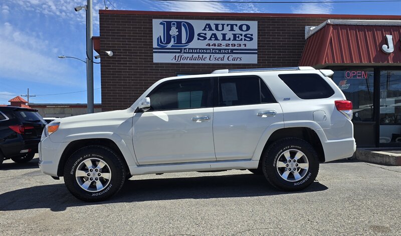 2010 Toyota 4Runner SR5   - Photo 1 - Helena, MT 59601