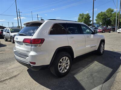 2021 Jeep Grand Cherokee Laredo   - Photo 20 - Helena, MT 59601