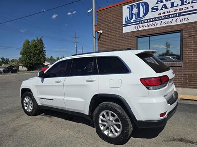 2021 Jeep Grand Cherokee Laredo   - Photo 16 - Helena, MT 59601