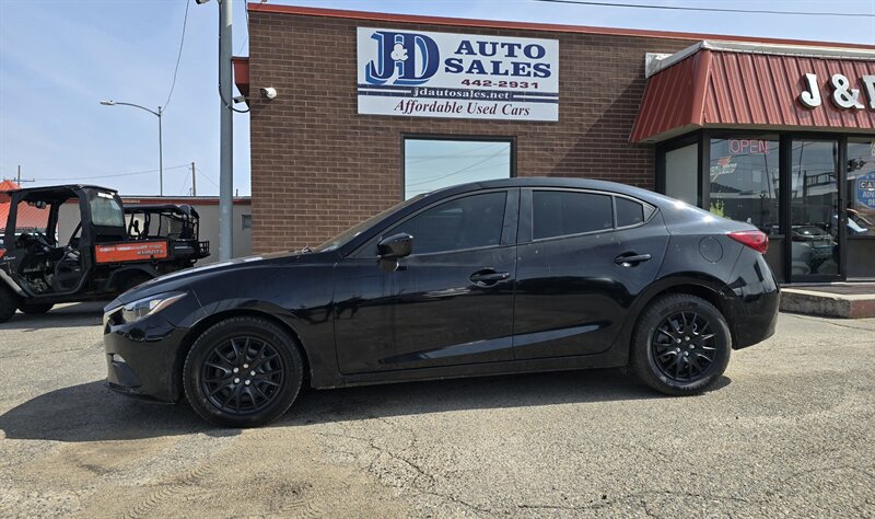 2015 Mazda Mazda3 i Sport   - Photo 1 - Helena, MT 59601