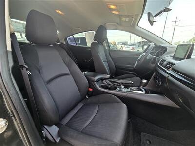 2015 Mazda Mazda3 i Sport - Photo 13 - Helena, MT 59601