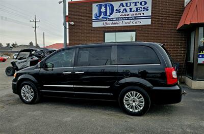 2015 Chrysler Town & Country Touring-L   - Photo 14 - Helena, MT 59601