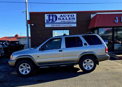 1999 Nissan Pathfinder SE Limited  