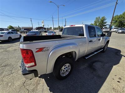 2014 GMC Sierra 2500HD SLE - Photo 11 - Helena, MT 59601