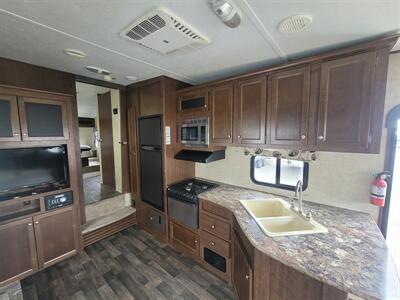 2016 RV Keystone Hideout  27ft - Photo 8 - Helena, MT 59601