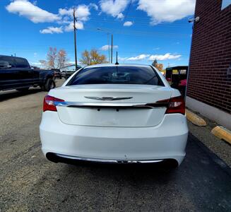 2014 Chrysler 200 LX   - Photo 7 - Helena, MT 59601