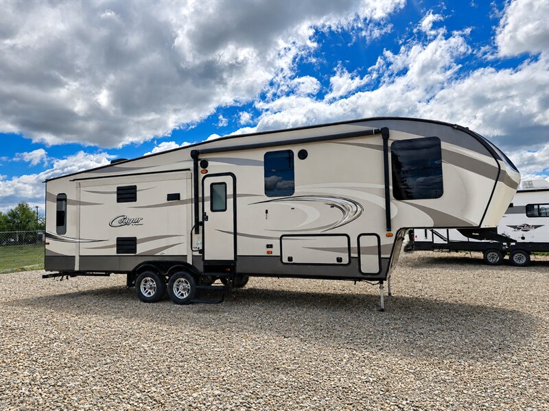 2016 RV Keystone Cougar  303RLS