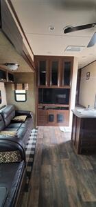 2018 RV Sandpiper 3350bh   - Photo 15 - Helena, MT 59601