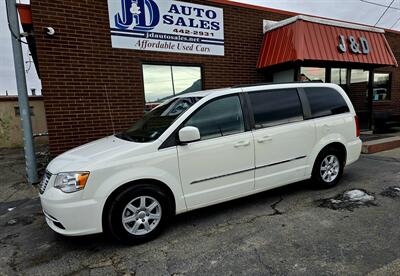 2012 Chrysler Town & Country Touring   - Photo 2 - Helena, MT 59601