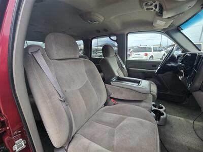 2004 GMC Yukon SLE   - Photo 14 - Helena, MT 59601