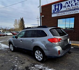 2011 Subaru Outback 2.5i Premium   - Photo 16 - Helena, MT 59601